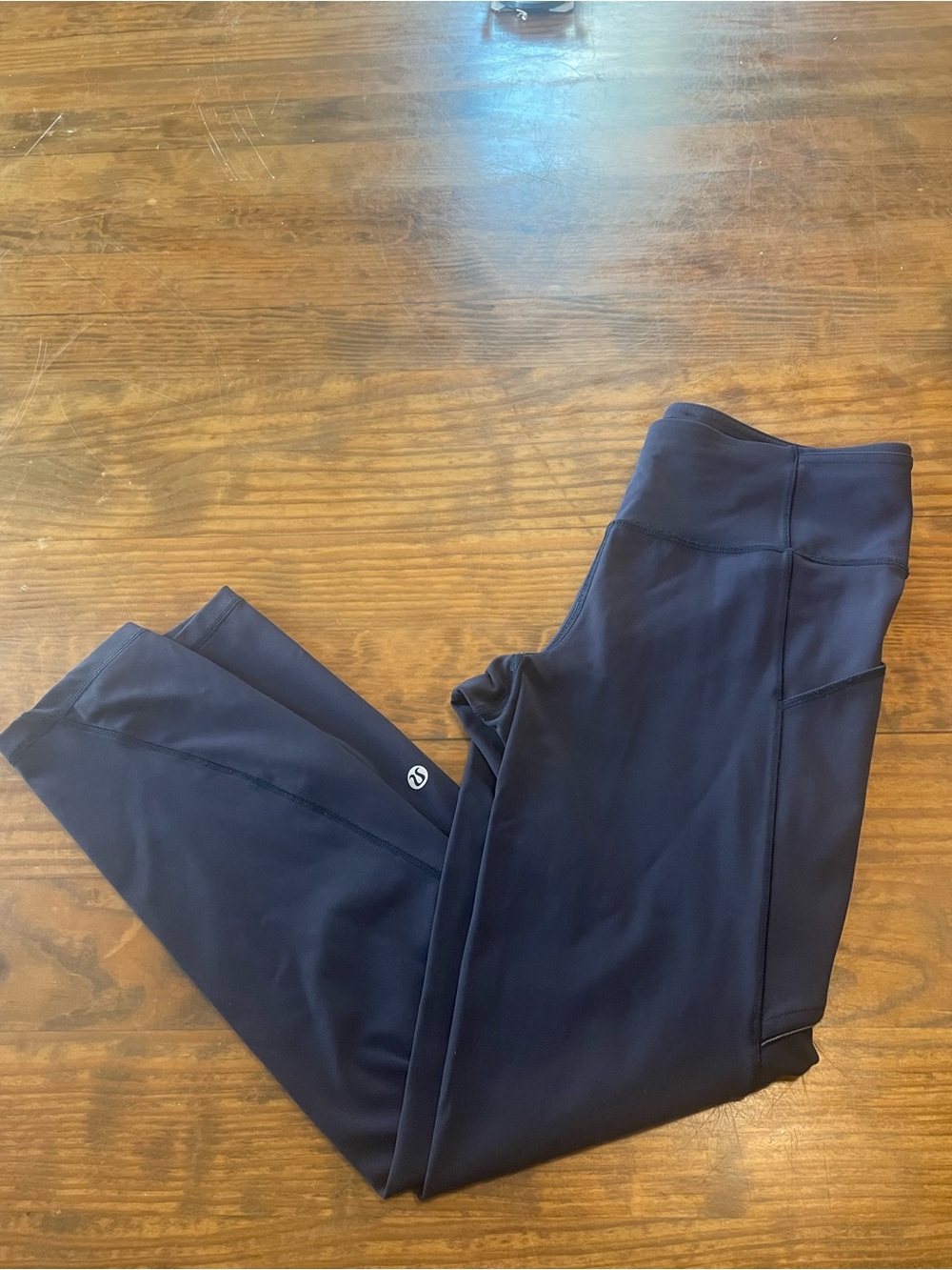 Lululemon Navy High-Rise Leggings, Size Dot 6 athletic leisure casual comfy